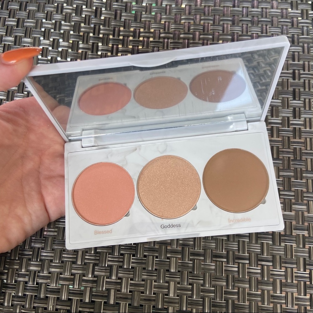 RealHer ultimate glow getter cheek trio